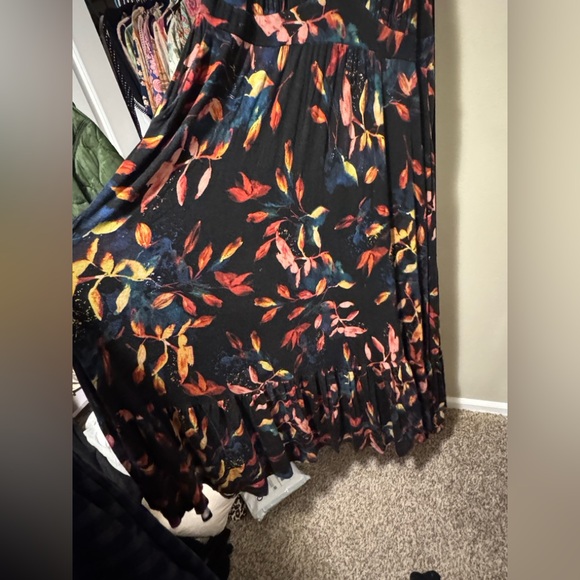 Torrid Supersoft Floral Black Maxi Dress size 2 - Picture 4 of 5